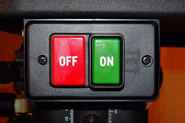 Wenn es doch so einfach wäre. On-Button und man gibt alles, Off-Button und man relaxed (Foto: morguefile).