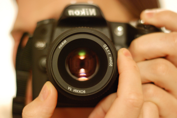 Das Bewerbungsfoto ist entscheidend für den ersten Eindruck beim potenziellen Arbeitgeber. (Foto: Eric Wüstenhagen, flickr, CC BY-SA 2.0).