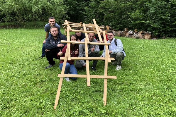 Bei verschiedenen Gruppenspielen war nicht nur Teamarbeit gefordert, sonder auch ein kluges Köpfchen (Foto: profine)