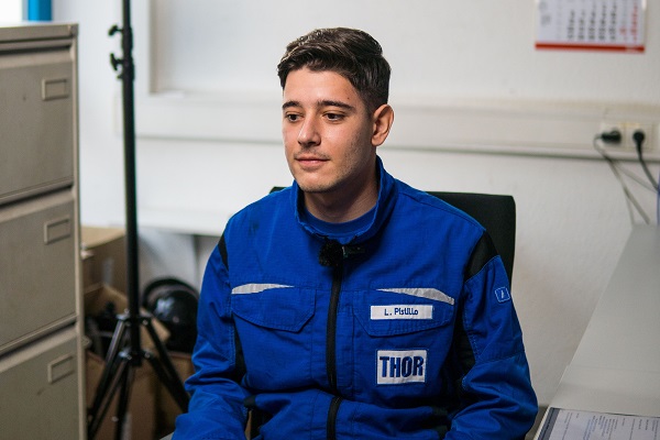 Auch ein persönliches Interview gehörte zum Dreh. (Bild: Thor)