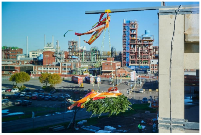 Eine neue Straße verbindet das Werk mit dem neuen innovationszentrum. (Bild: Röhm)