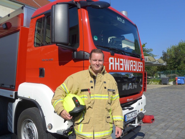Patrick ist mittendrin in der Ausbildung zum Berufsfeuerwehrmann, dem sogenannten B1-Lehrgang (Foto: Rempe) 